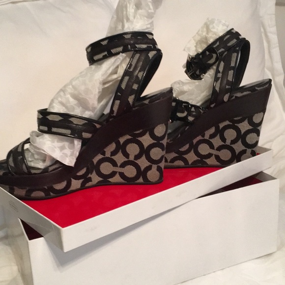 Coach Foot-ware Blk/Wht/Blk - Picture 1 of 8